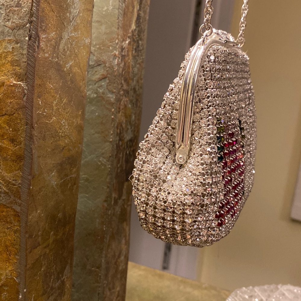 Rhinestone Encrusted Evening Clutch with Hidden Shoulder Chain - Picture 7 of 16